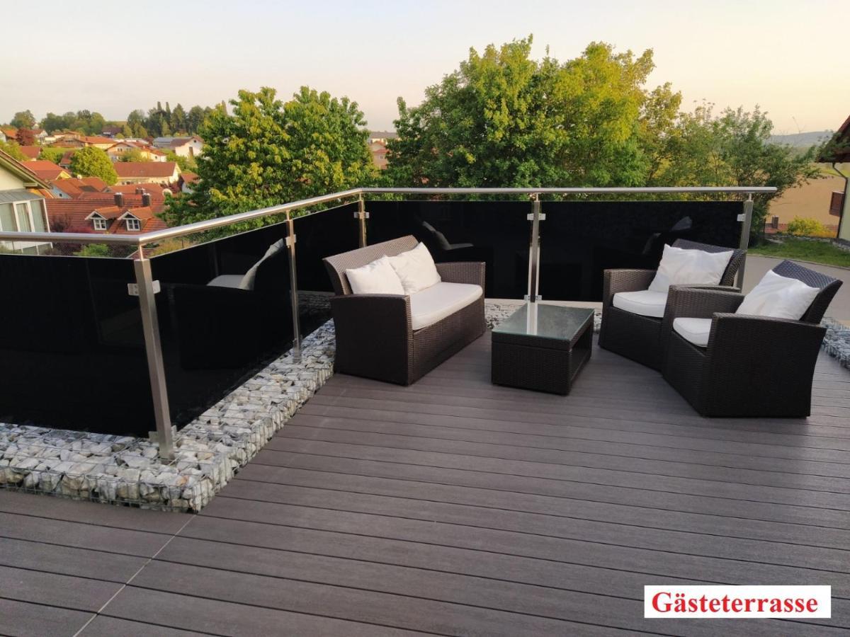 Neukirchen vorm Wald Ferienwohnung Fernblick מראה חיצוני תמונה