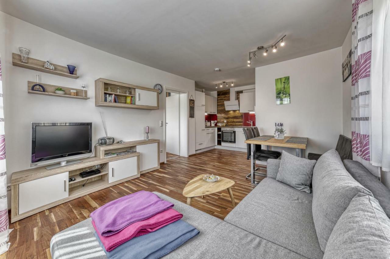 Neukirchen vorm Wald Ferienwohnung Fernblick מראה חיצוני תמונה