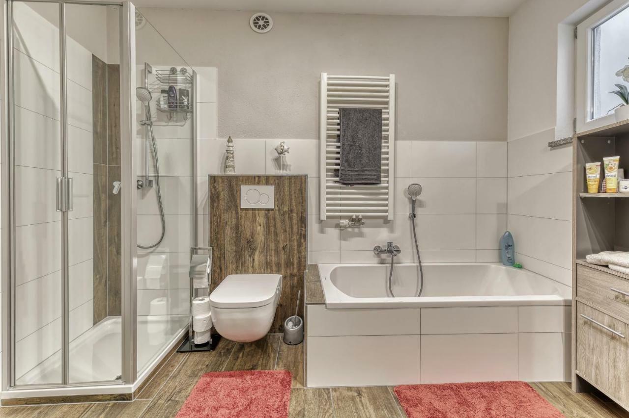 Neukirchen vorm Wald Ferienwohnung Fernblick מראה חיצוני תמונה