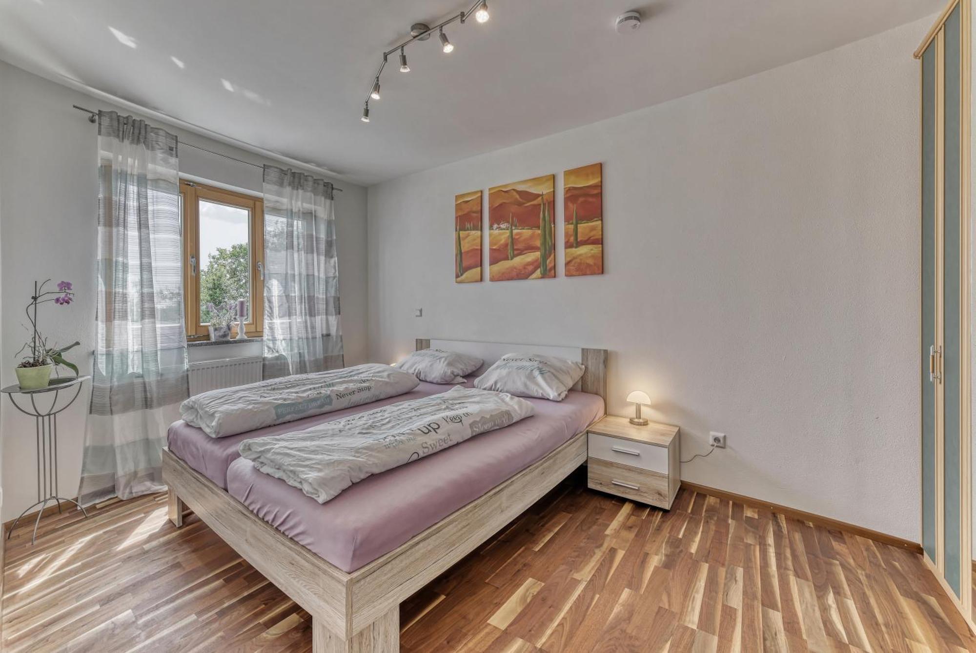 Neukirchen vorm Wald Ferienwohnung Fernblick מראה חיצוני תמונה
